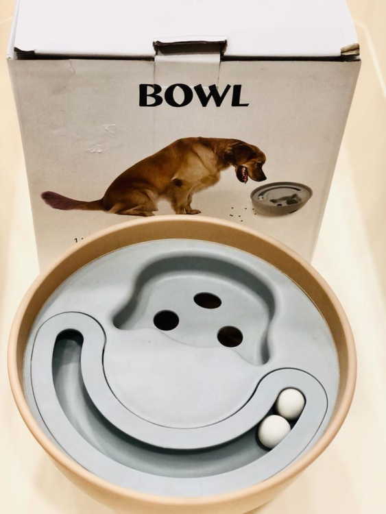 لعبة المكافئات للقطط والكلاب