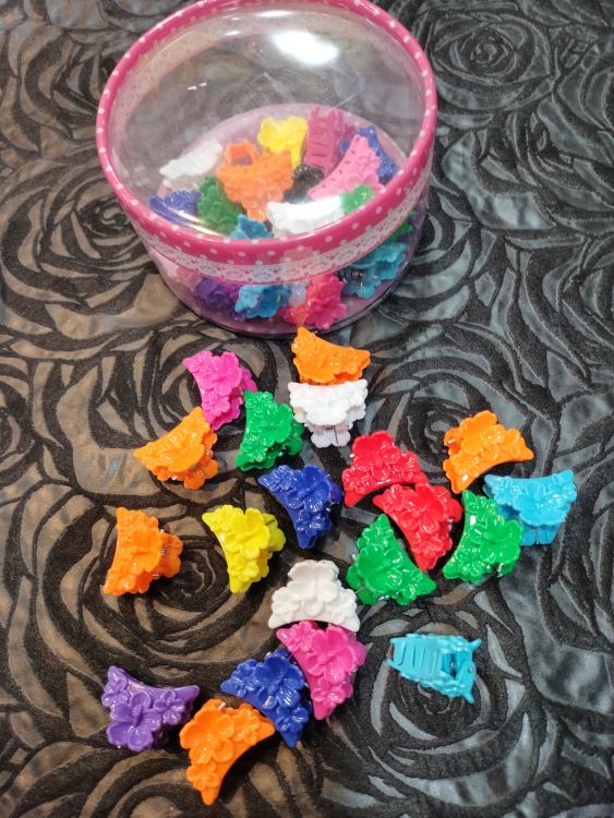 مجموعة بكل شعر