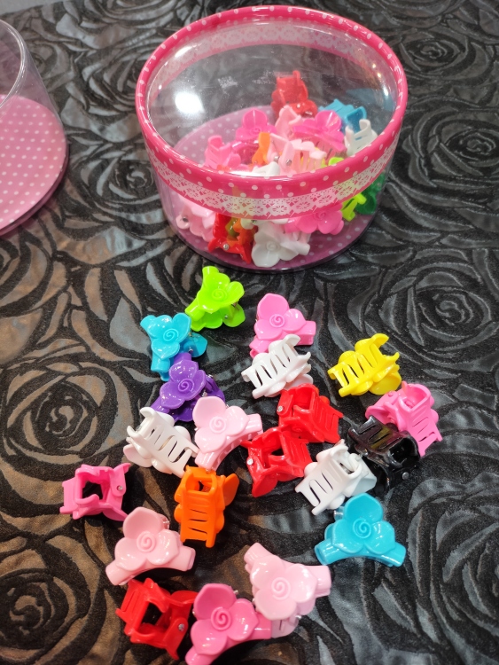 مجموعة بكل شعر