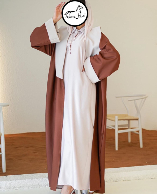 عباية بتصميم مميز