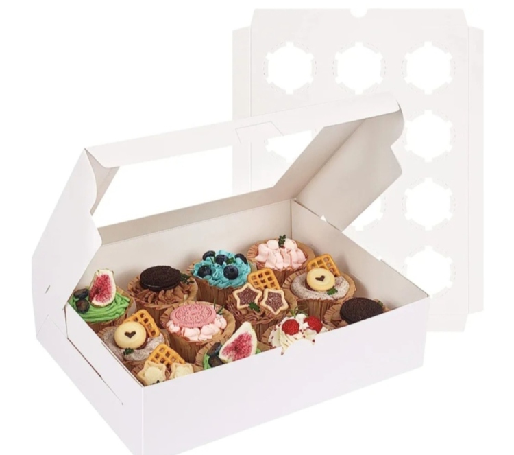 علب كرتون وجه شفاف 32×24 مع قواطع  كب كيك