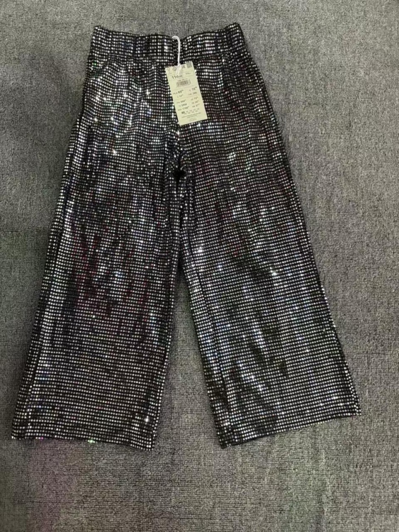 بنطلون بناتي 