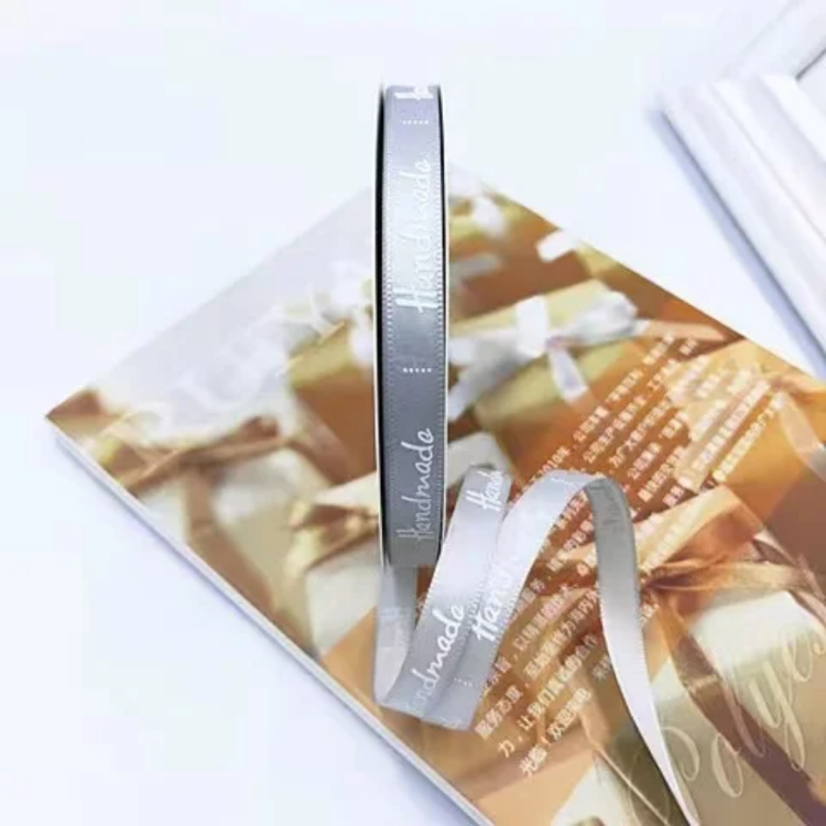 شبر رفيع مطبوع هاند ميد لون رمادي 