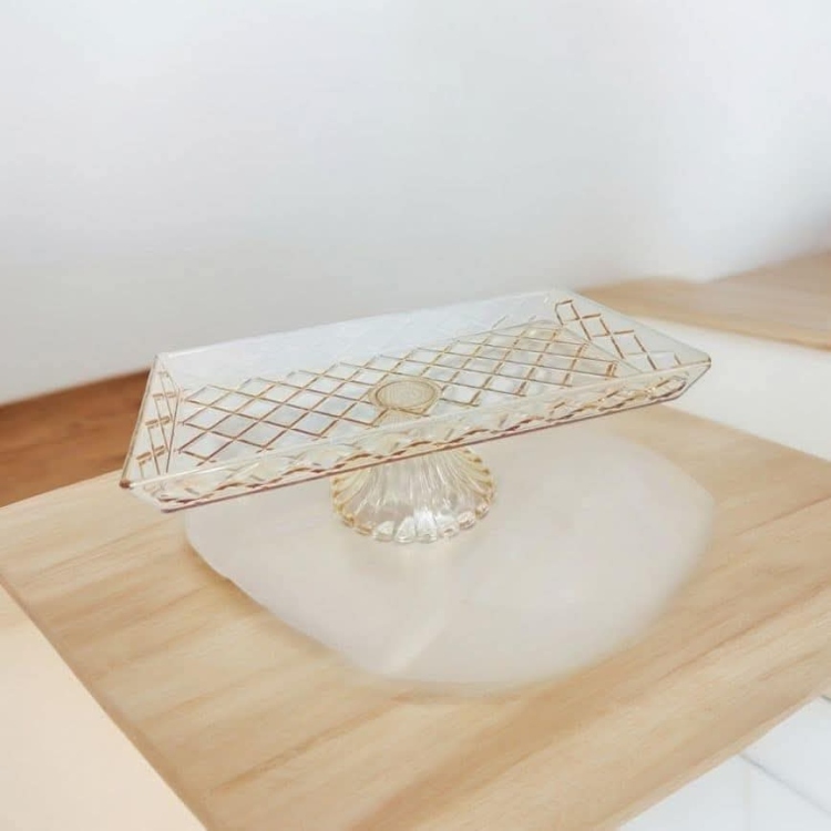 مضيفه حلويات طول 33 عرض 18سم 