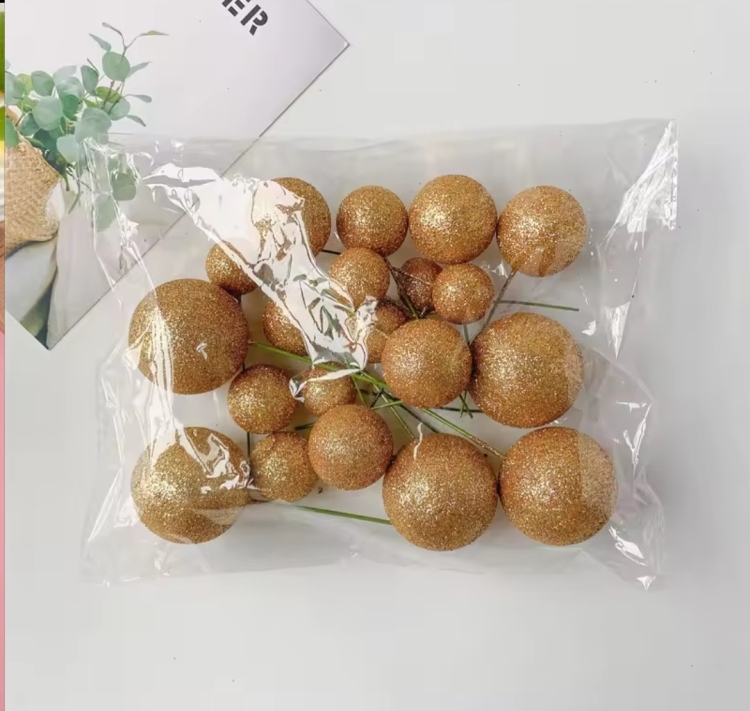 كرات تزين كيك لون ذهبي جلتر 20 قطعه