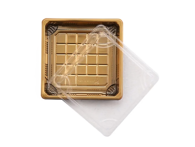 علب سوشي ذهبي مربع 12.5×12.5 ارتفاع 5