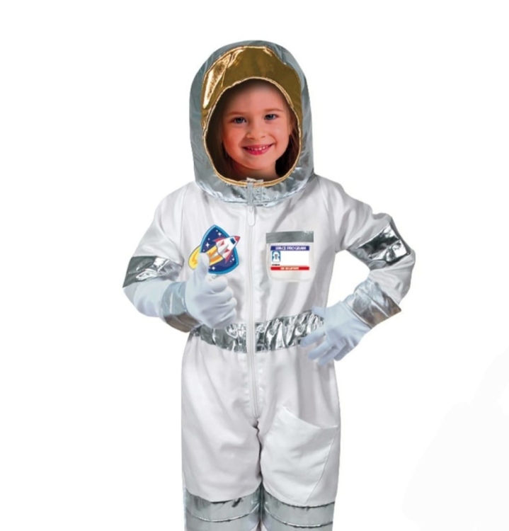 ملابس رائد الفضاء