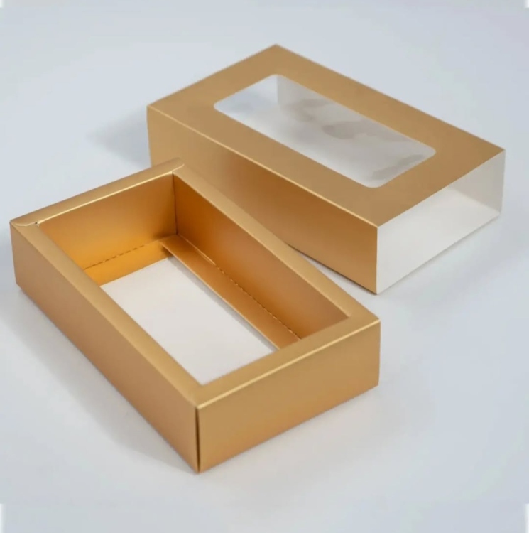 علب ذهبي سحاب 17×13 ارتقاع 4