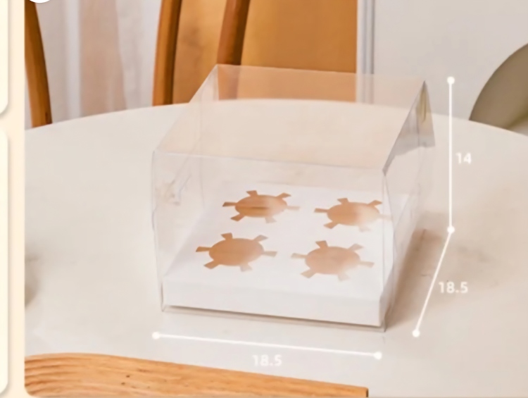 علب كب كيك شفاف سعه 4 قطع 