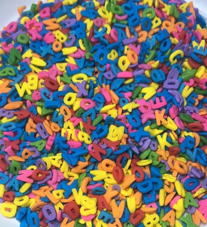  زينه حلويات سكريه حروف 70 غرام 