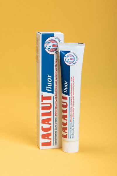 LACALUT FLUOR لاكلوت 