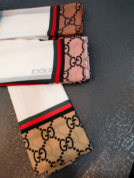 شال جورجيت جوتشي