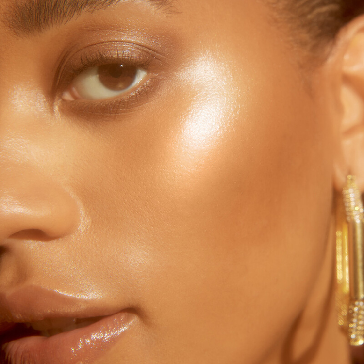 ELF, Halo Glow Liquid Filter