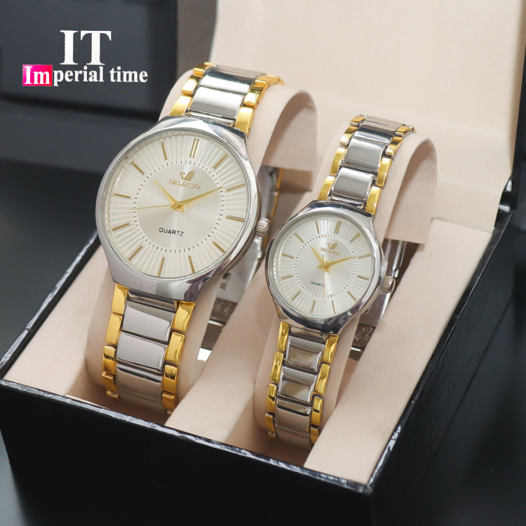 ساعة نسائية ورجالية