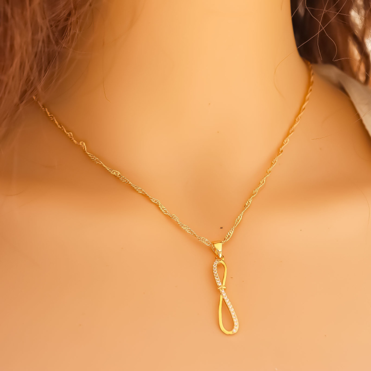 قلاده مميزة