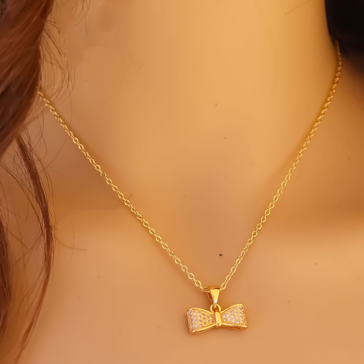 قلادة رائعه