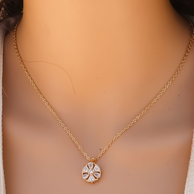 قلادة للمناسبات