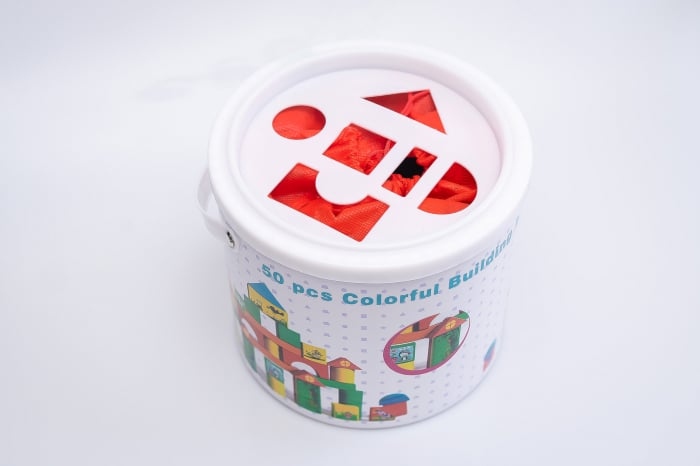 ألعاب أطفال 