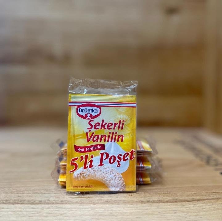 فانيلا باودر 5 *5 غم  د. اوتكر 