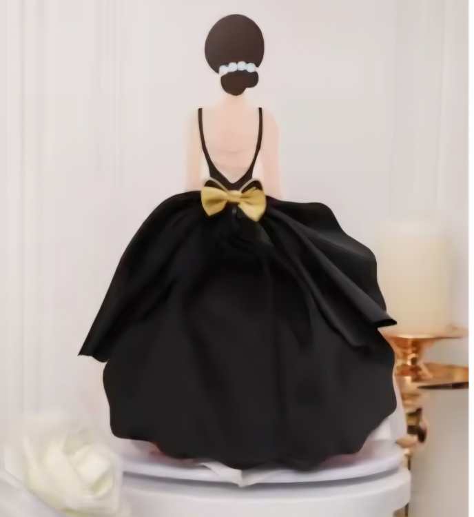 تغريسه كيك كرتون مع ستان عروس 