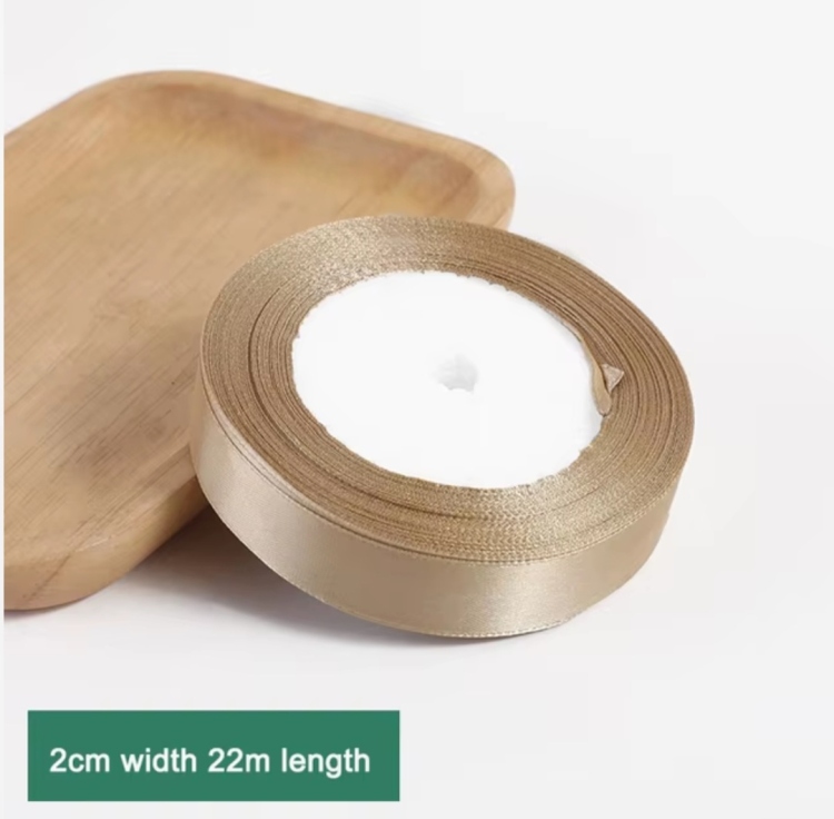 شبر ذهبي عريض 