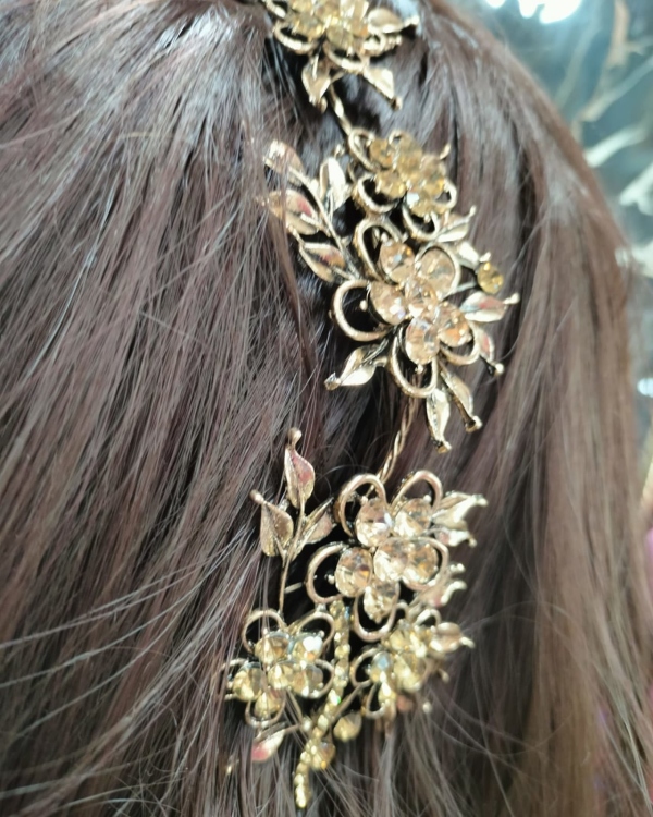 اكسسوار شعر