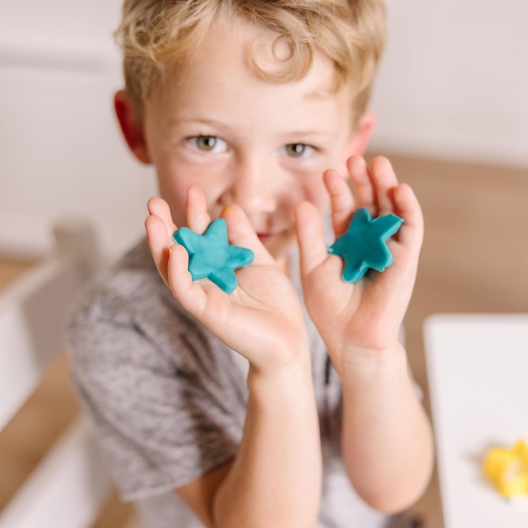 ألعاب أطفال 