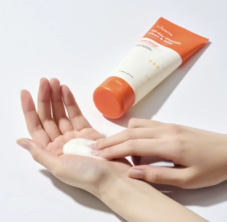 Jumiso , All Day Vitamin Clean & Mild Facila Cleanser